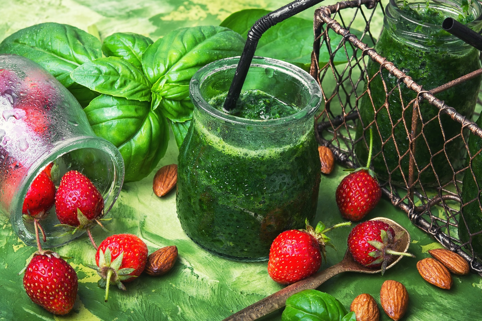 berry spinach smoothie